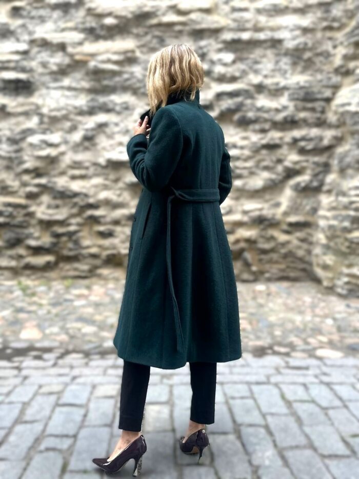 MADE TO ORDER! Dark Green Wintercoat - Image 1