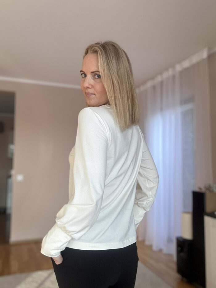 Valge luksuslik pluus kroogitud varrukaga - Image 2