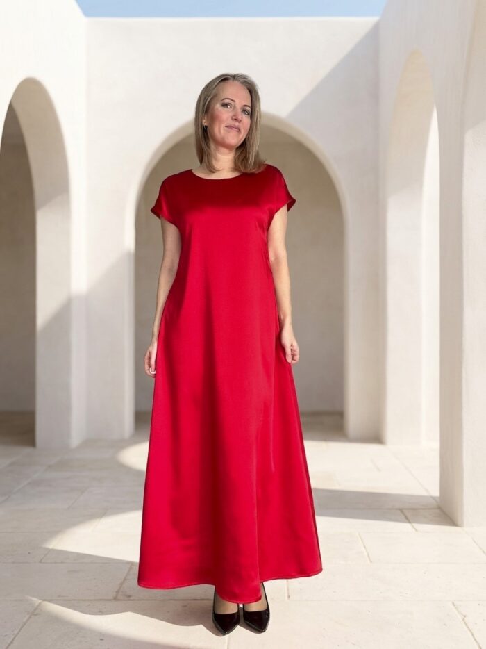 Luksuslik punane maksikleit vööga - Image 2