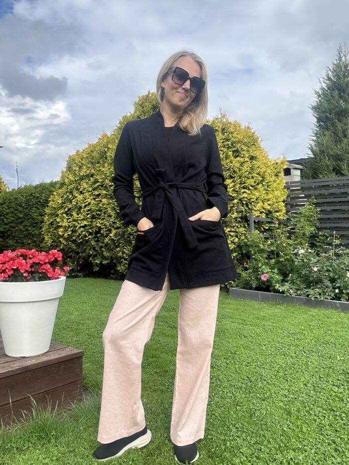 Black Kimono Jacket, 100% Virgin Wool - Image 2