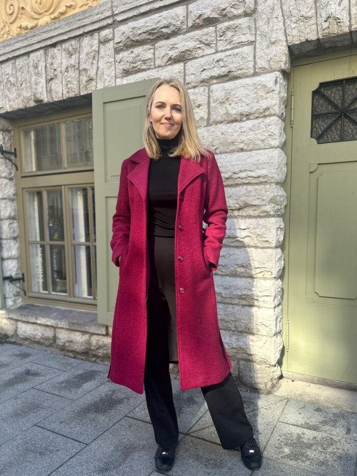 MADE TO ORDER! Cherry Red Coat, 100% Wool - Image 6
