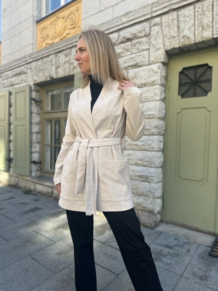 Kreemikas velvet kardigan - Image 5