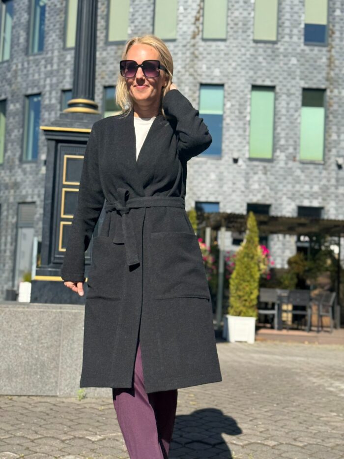 Must peenvillane kimono-jakk kašmiiriga - Pilt 7